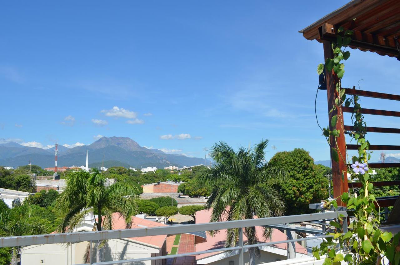 Hotel Ucla Center Valledupar Eksteriør billede